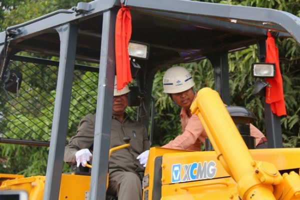 conew_1541e6f6c47c4e34b4e2864acd94a099.jpg conew_1541e6f6c47c4e34b4e2864acd94a099.jpg